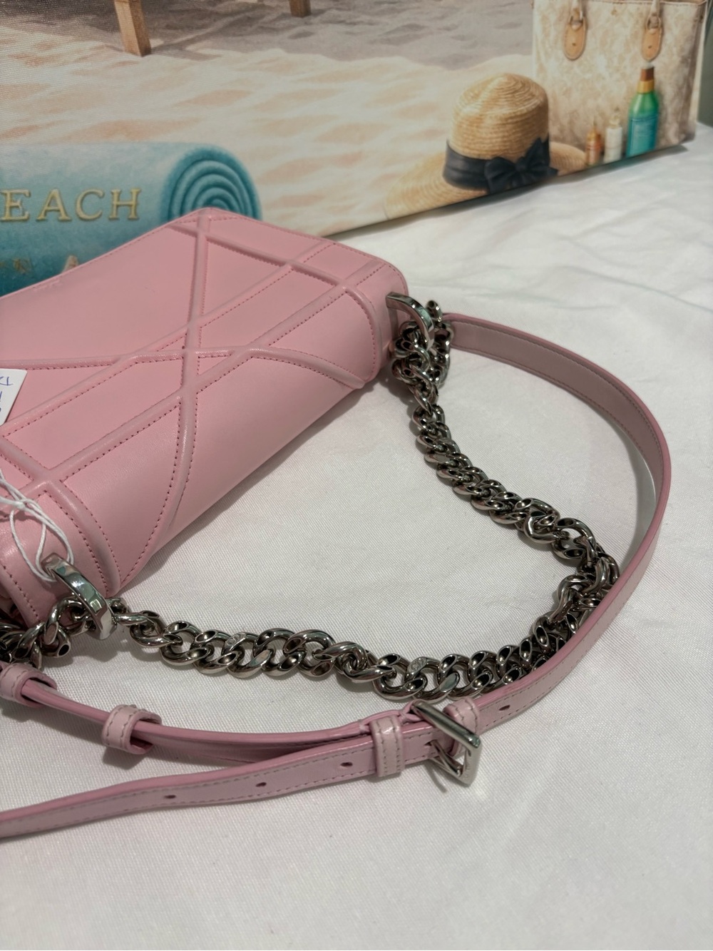 Authentic Christian Dior Diorama Pink Shoulder Bag w/ Certificate - Picture 4 of 15